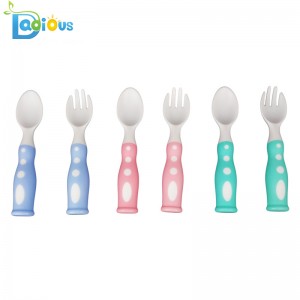 Brugerdefineret design Food Class PP Baby skeer Babygaffel BPA Gratis træningsske og gaffel til småbørn